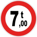 Disc diam. 60 cm class 1 fig. 68 "transit prohibited for vehicles with a mass exceeding ... ton"